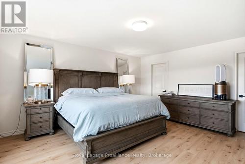 998 Trailsview Avenue, Cobourg, ON - Indoor Photo Showing Bedroom