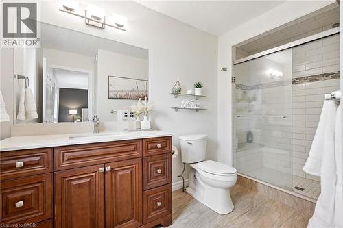 17 Carroll Crescent, Guelph, ON - Indoor Photo Showing Bathroom