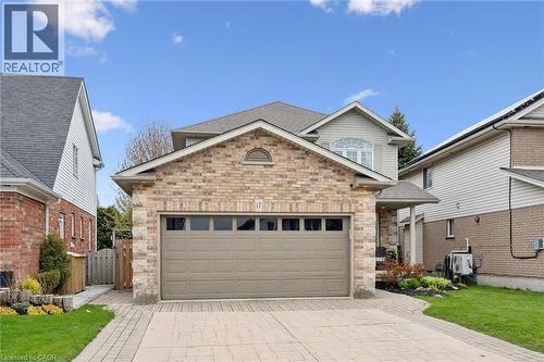 17 Carroll Crescent, Guelph, ON - Outdoor