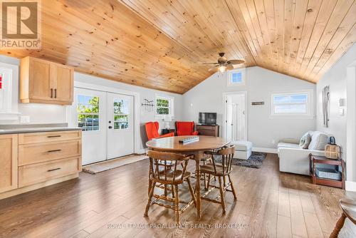 20300 South Brother Island, Frontenac (Frontenac South), ON - Indoor