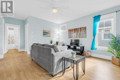 48 Meadow View Lane, Prince Edward County (Athol Ward), ON - Indoor Photo Showing Living Room