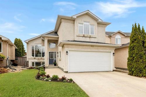 183 Pauline Boutal Crescent  Winnipeg, MB R3X 2C6