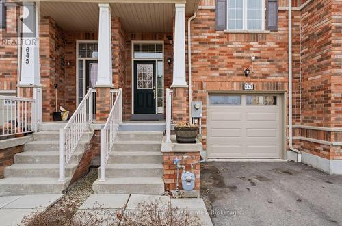 647 Courtney Valley Road, Mississauga, ON - Outdoor With Facade