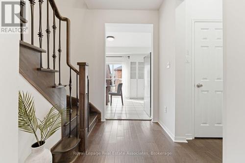 647 Courtney Valley Road, Mississauga, ON - Indoor Photo Showing Other Room
