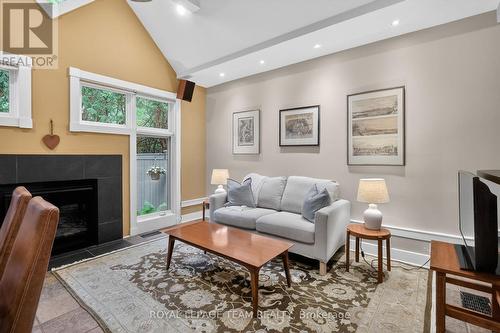 31 Wendover Avenue, Ottawa, ON - Indoor Photo Showing Living Room With Fireplace