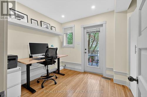31 Wendover Avenue, Ottawa, ON - Indoor Photo Showing Office