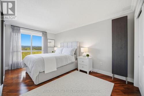 1001 - 1201 North Shore Boulevard E, Burlington (Brant), ON - Indoor Photo Showing Bedroom