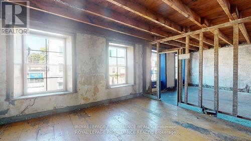 237-239 King Street W, Prescott, ON 