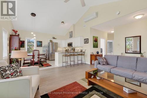 402 - 325 Densmore Road, Cobourg, ON - Indoor Photo Showing Living Room