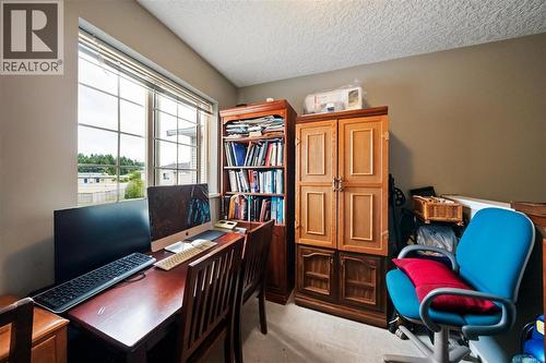 28 717 Aspen Rd, Comox, BC - Indoor Photo Showing Office