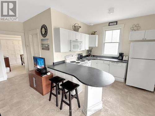 27 - 13 Butternut Lane, Prince Edward County, ON 