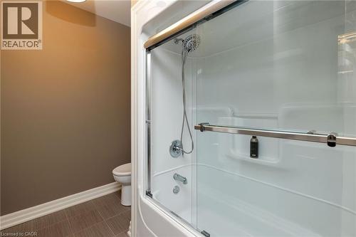 61 Lake Street Unit# 3, Grimsby, ON - Indoor Photo Showing Bathroom