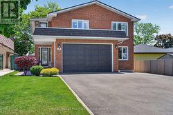 48 HUDSON DRIVE  Brampton, ON L6Y 2N7