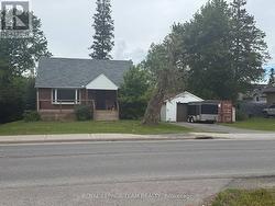 163 NORICE STREET Ottawa, ON K2G 2Y5