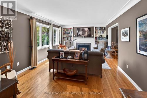 59 Silver Street, Kingston (Central City West), ON - Indoor With Fireplace