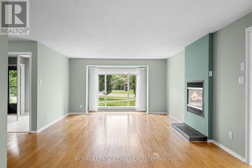 13 Arbor Ridge, Ottawa, ON - Indoor Photo Showing Other Room