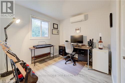 19 Hillbrook Crescent, Kitchener, ON - Indoor Photo Showing Other Room
