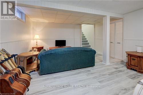 19 Hillbrook Crescent, Kitchener, ON - Indoor Photo Showing Other Room