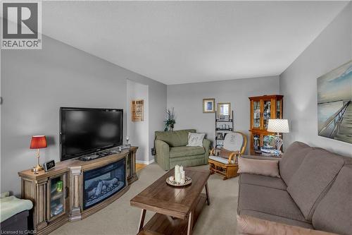 200 Jamieson Parkway Unit# 712, Cambridge, ON - Indoor Photo Showing Living Room