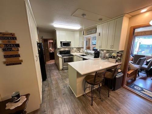 90 Mooswa Drive, Onanole, MB - Indoor