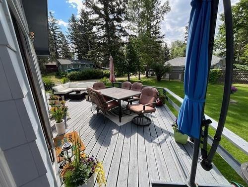 90 Mooswa Drive, Onanole, MB - Outdoor With Deck Patio Veranda