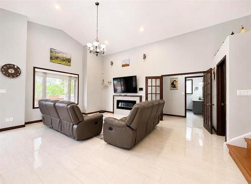706 39Th Street, Brandon, MB 