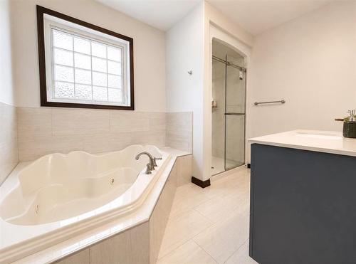 706 39Th Street, Brandon, MB 