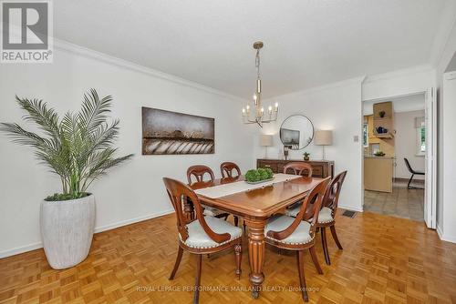 31 Aylen Avenue, Ottawa, ON - Indoor Photo Showing Dining Room
