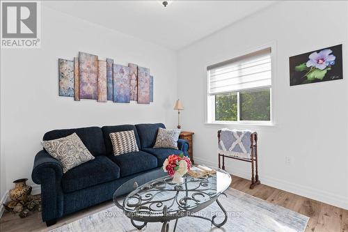 90 Barley Trail, Stirling-Rawdon (Stirling Ward), ON - Indoor Photo Showing Living Room
