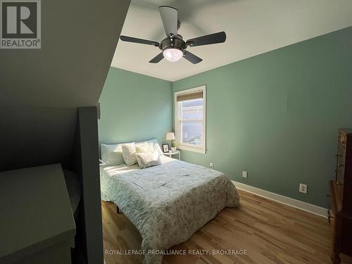 7 Third Avenue, Kingston (East Of Sir John A. Blvd), ON - Indoor Photo Showing Bedroom