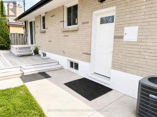 442 Scenic Drive, London South (South J), ON - Outdoor With Exterior