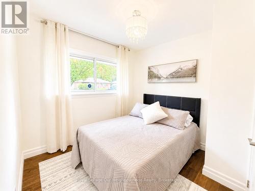 442 Scenic Drive, London South (South J), ON - Indoor Photo Showing Bedroom