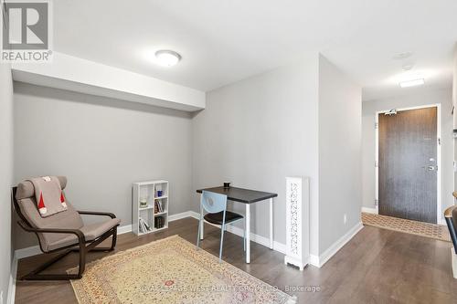 606 - 1 Michael Power Place, Toronto, ON - Indoor Photo Showing Other Room
