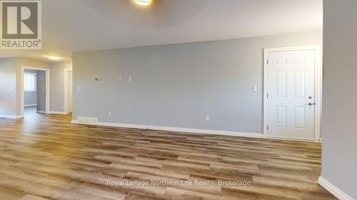 288 Cache Bay Road, West Nipissing (Sturgeon Falls), ON - Indoor Photo Showing Other Room