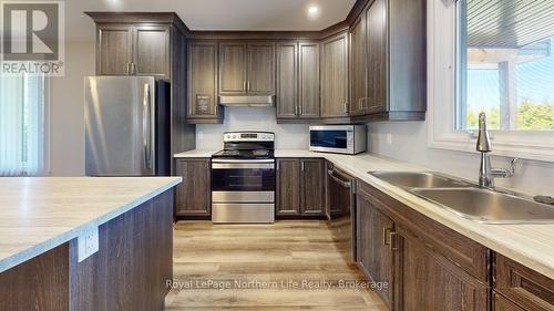 288 Cache Bay Road, West Nipissing (Sturgeon Falls), ON - Indoor Photo Showing Kitchen With Double Sink