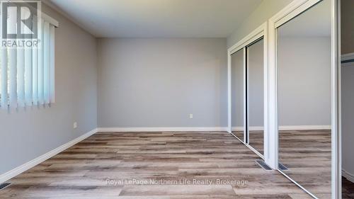 288 Cache Bay Road, West Nipissing (Sturgeon Falls), ON - Indoor Photo Showing Other Room