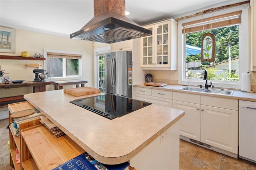 9712 Chemainus Rd, Chemainus, BC 