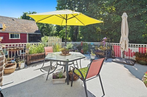 9712 Chemainus Rd, Chemainus, BC 