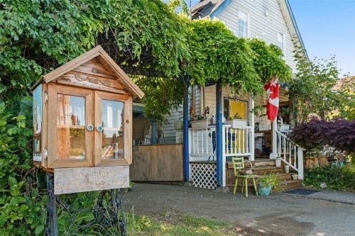 9712 Chemainus Rd, Chemainus, BC 