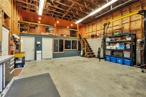1680 Peligren Pl, Qualicum Beach, BC 