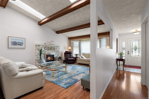 2428 Marlene Dr, Colwood, BC 