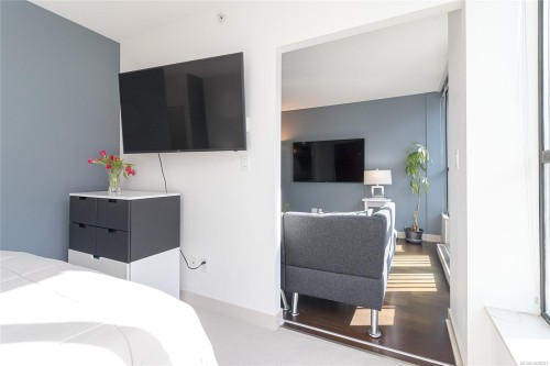#204-760 Johnson St, Victoria, BC 