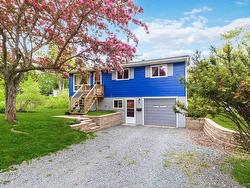 77 Carleton Drive Lake Echo, NS B3E 1A1