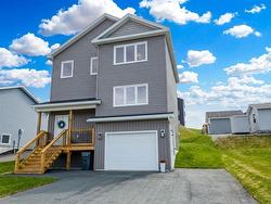 2 Kemble Avenue Paradise, NL A1L 4J1