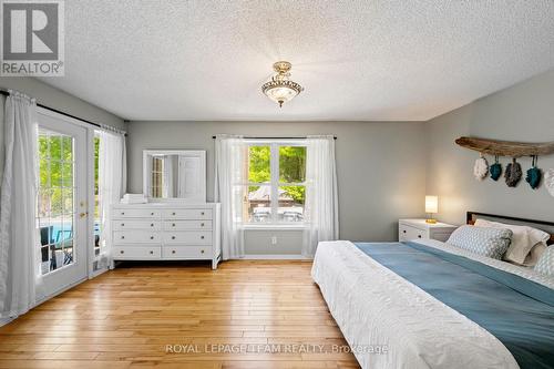 5040 Stonecrest Road, Ottawa, ON - Indoor Photo Showing Bedroom