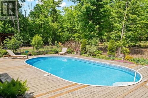 5040 Stonecrest Road, Ottawa, ON - Outdoor With Deck Patio Veranda With Backyard