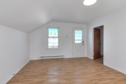 Salon - 