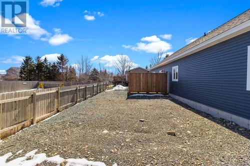 214 St.Thomas Line, Paradise, NL 