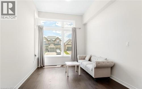 10 Mcgovern Lane, Paris, ON - Indoor