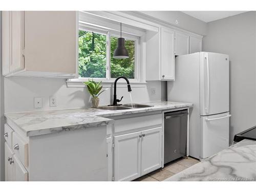 132 Topcliffe Cres, Fredericton, NB 
